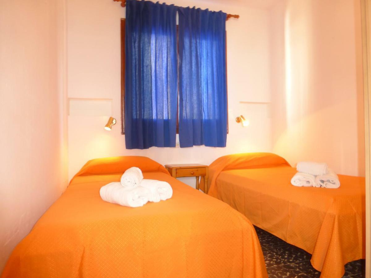 Rentalmar El Capitan Оспиталет-дель-Инфанте Экстерьер фото